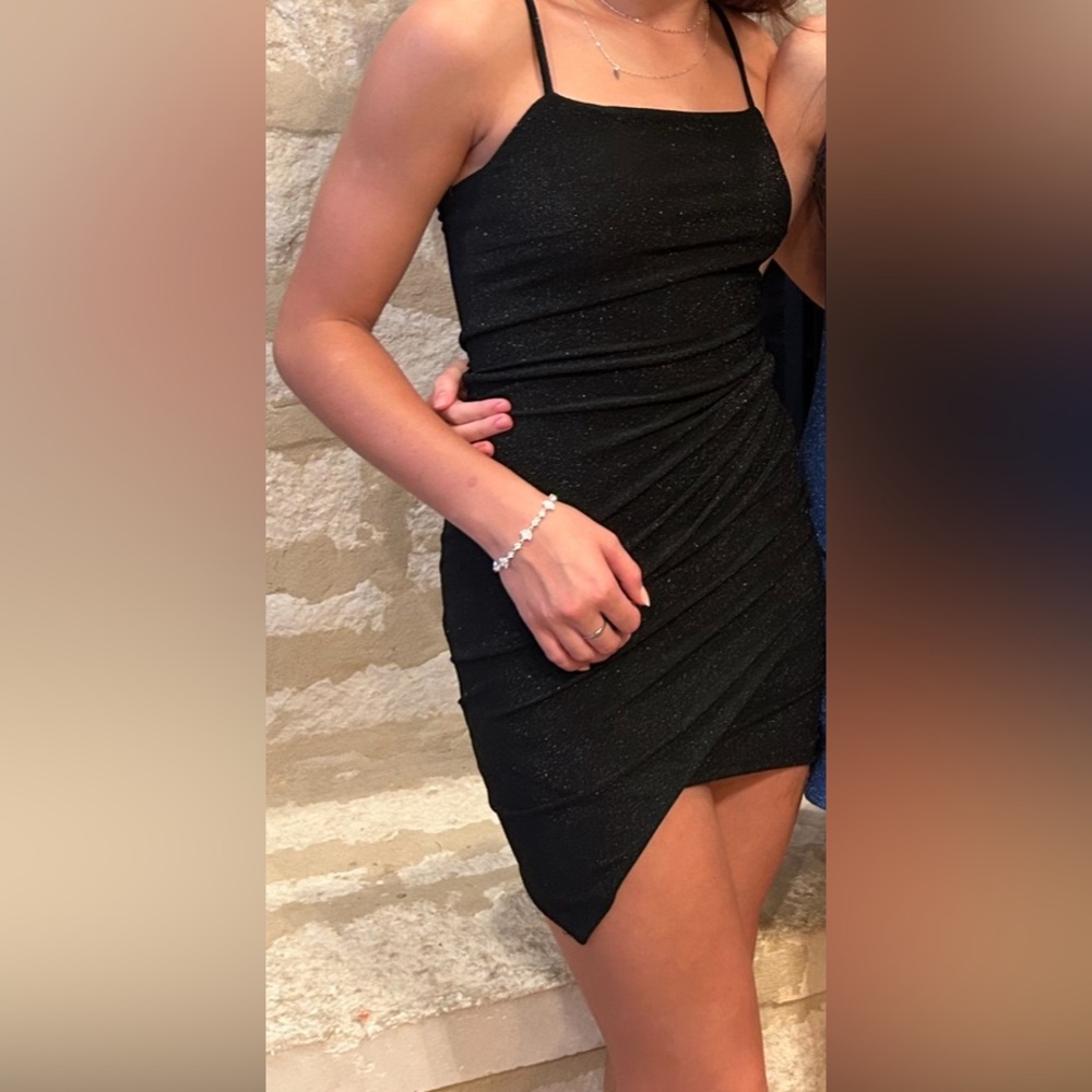 Forever21 LBD Small - Picture 4 of 4